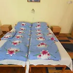 In - Balaton 38090 شقة